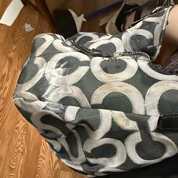 Bag Repair Service - Picture 5 of 10